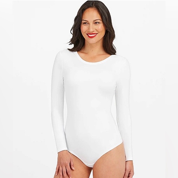 NWT SPANX White Scoop Neck Bodysuit - Picture 1 of 6